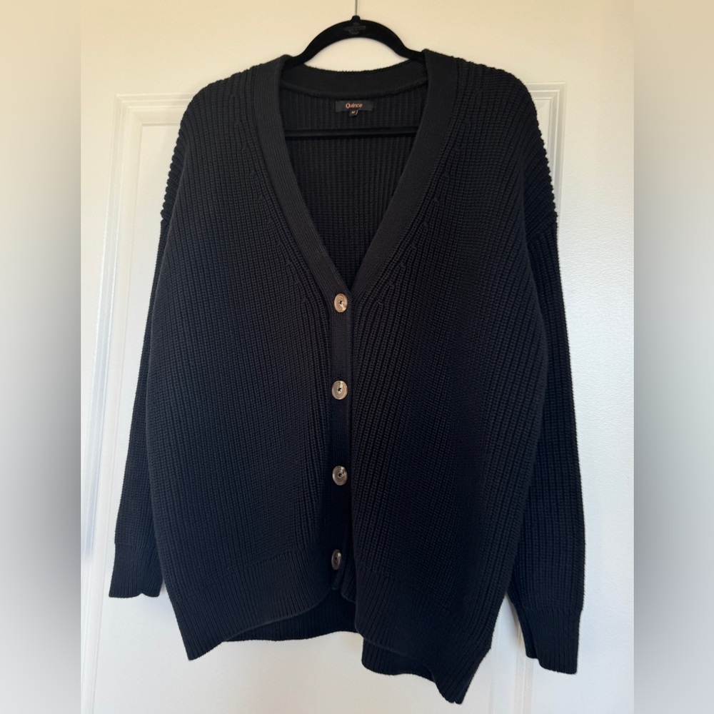 Like New Quince 100% Organic Cotton Oversized
Boyfriend Cardigan Black Medium - Picture 3 of 10